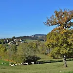 Familial 12-14 Pers à Avec Animaux Acceptés - Fr-1-489-340 La Chabanne