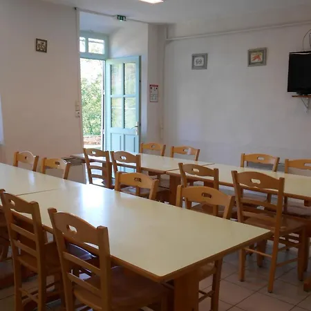 Pour 14 Pers A Avec Wifi Et Animaux Admis - Fr-1-489-340 * La Chabanne